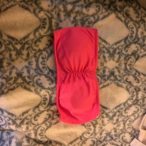 Padded strapless bra